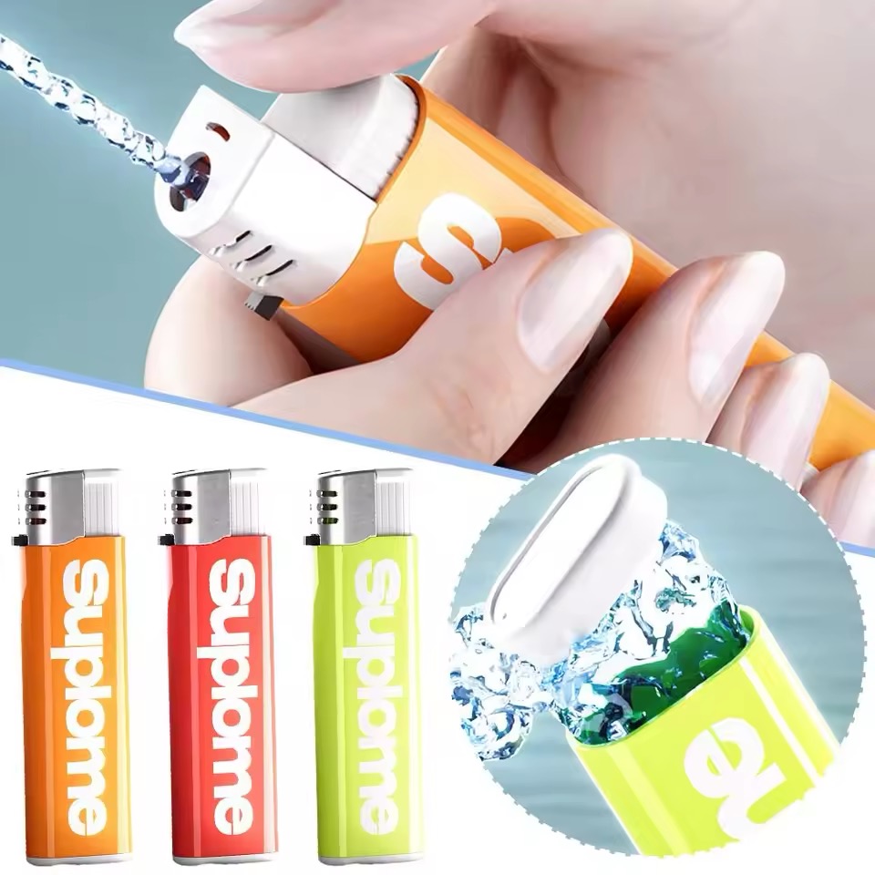 Briquet prank à eau, gadget pour blagues en soirée